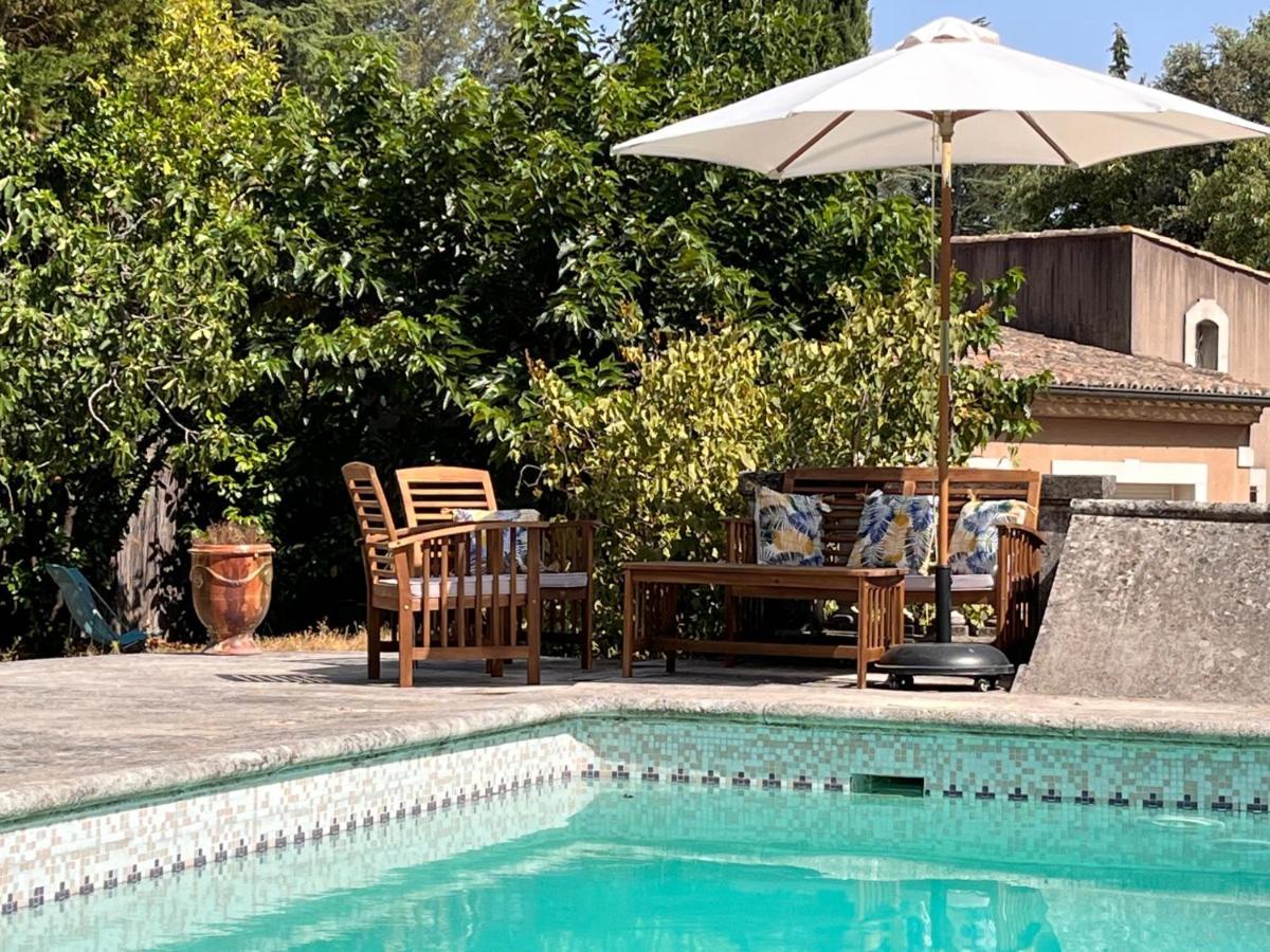 Maisonnette Independante Avec Jardin/Patio Nîmes Exteriér fotografie